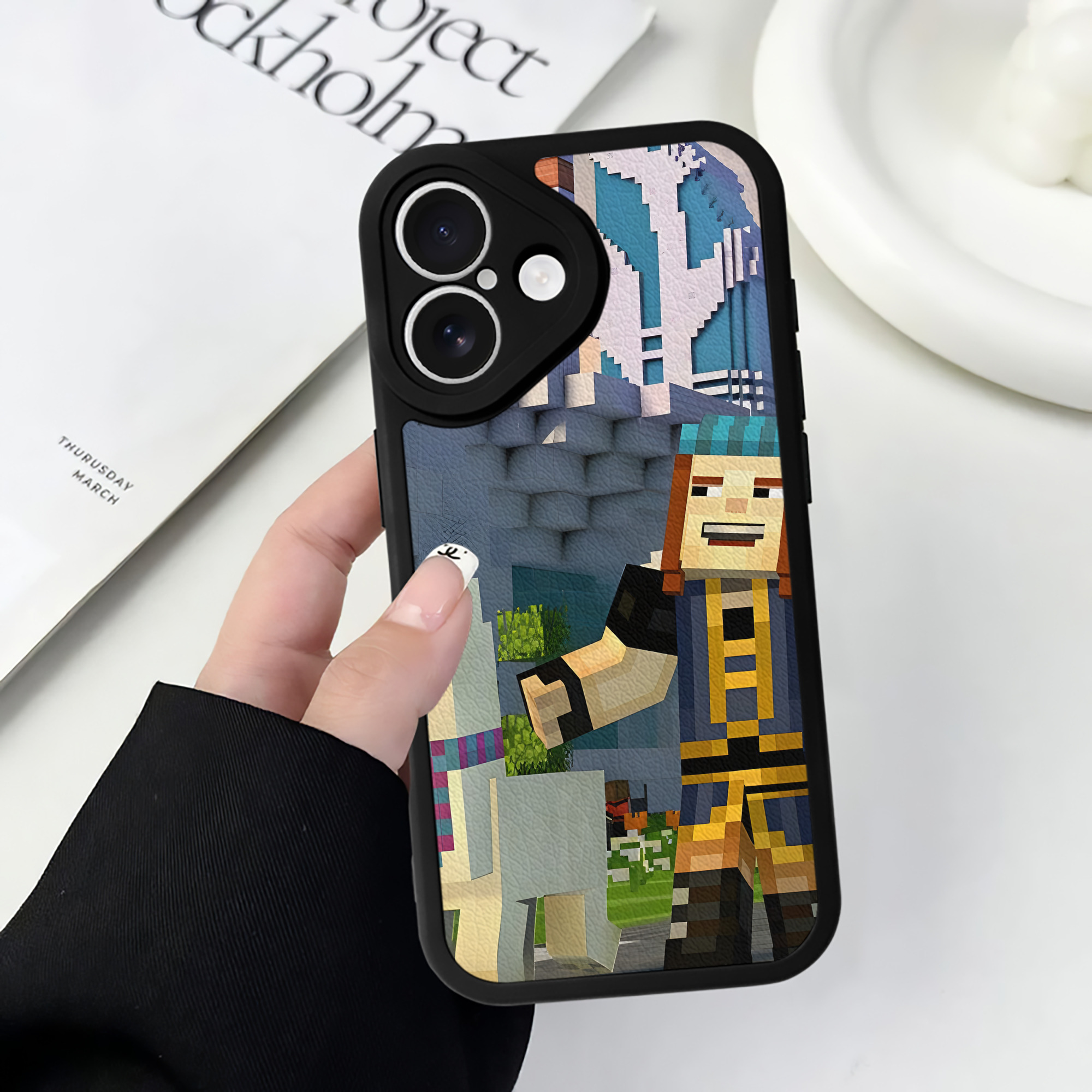 （画像用） マインクラフト ブロックの世界 Minecraft MC Block world 【iPhone 16シリーズ対応】シリコンスマホケース（レザー調） 材質：シリコン